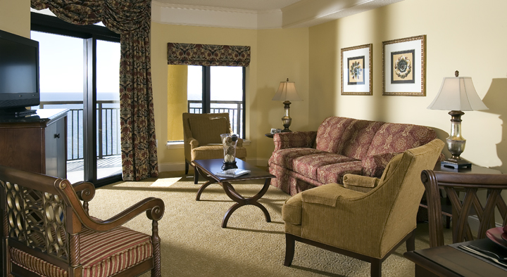 AOC_Living Room_720X394_HeBS