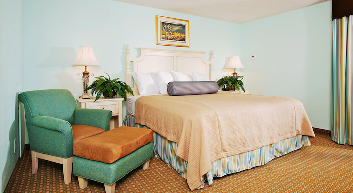 A King Bedroom!