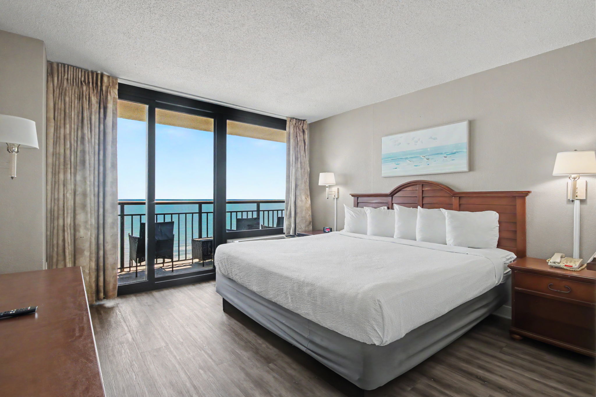 Oceanfront 1 Bedroom Suite w/King