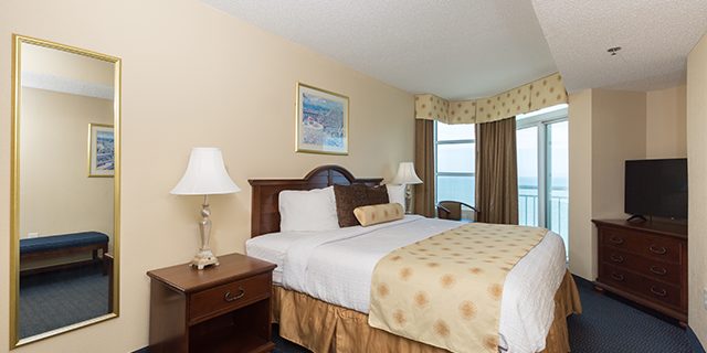 Oceanfront Two Bedroom King Suite