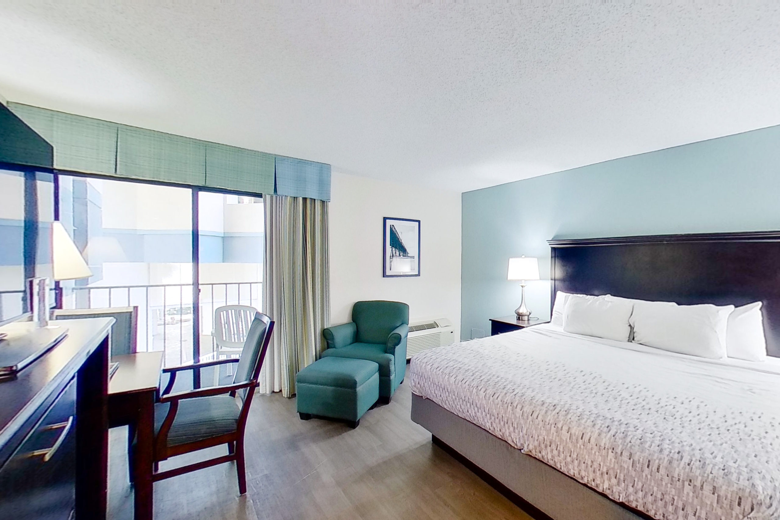 Carolinian Beach Resort