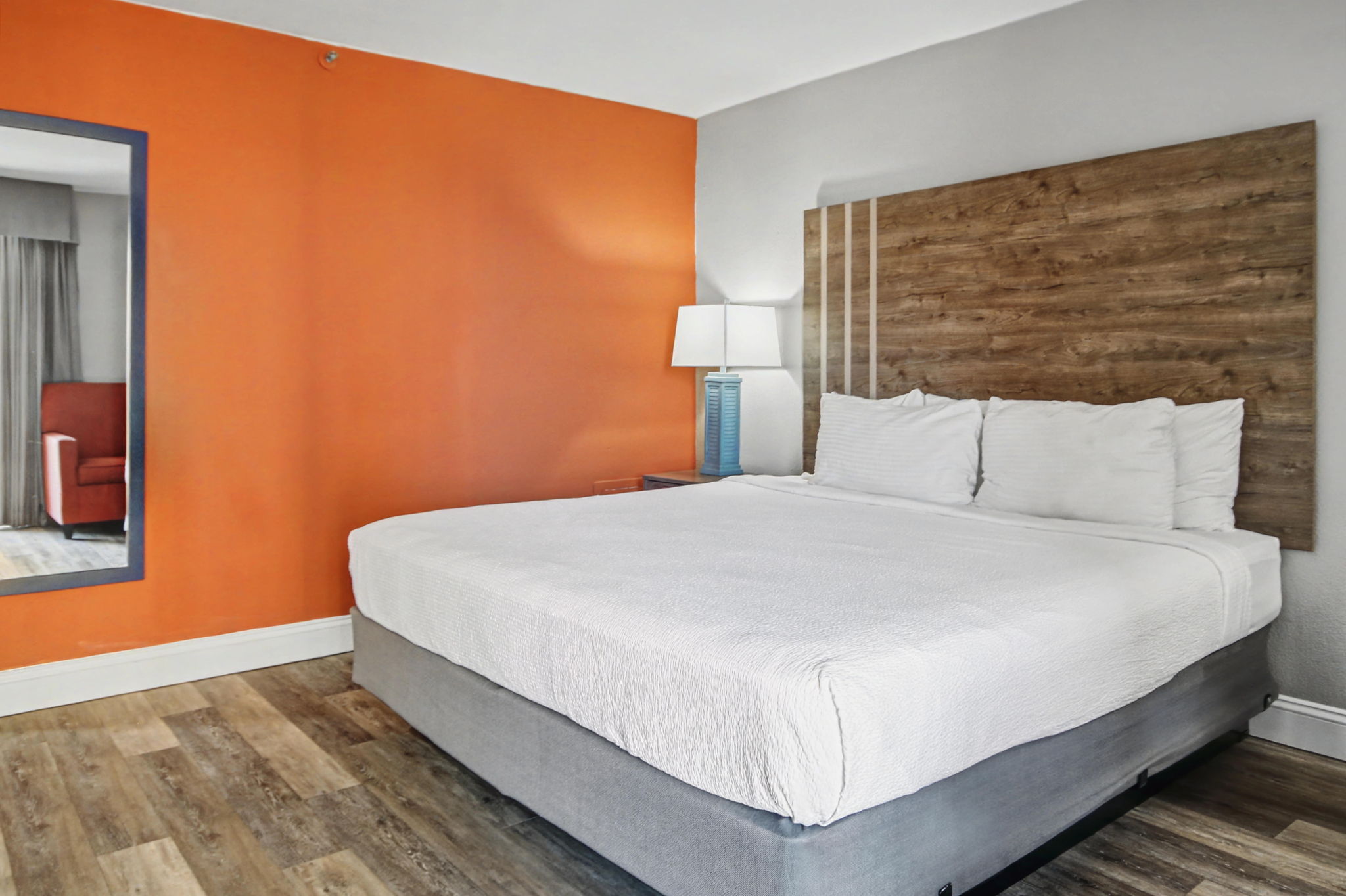 Oceanfront King Standard Room